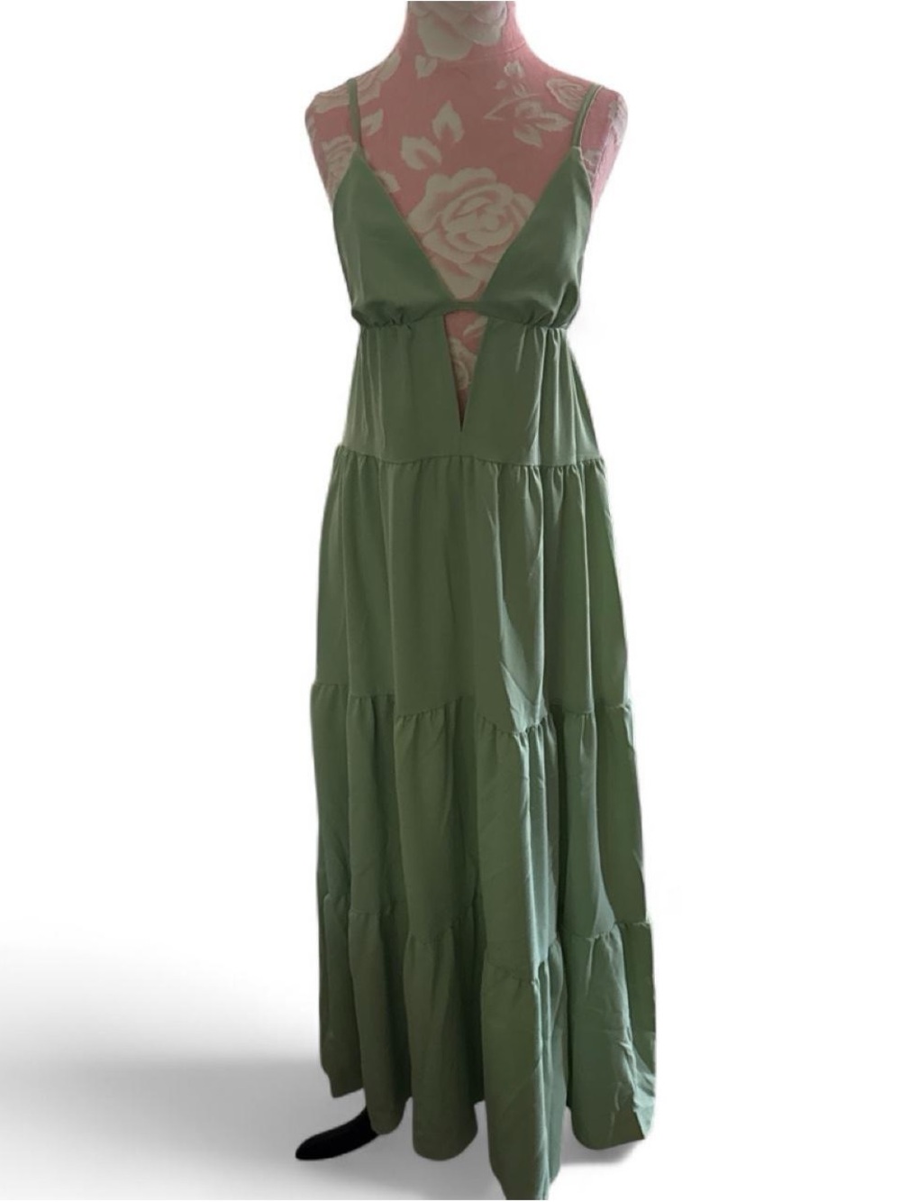 SHEIN Olive Green Tiered Maxi Dress with V-Neck